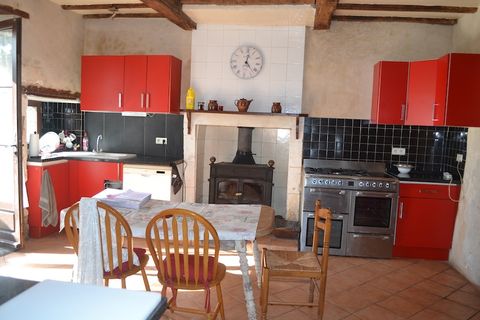 Villa a Saint-Severin, Charente, Saint-Severin - € 262.500 | Ref: 97 - foto 3