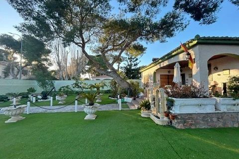 Villa i Cabo Roig, Alicante, Cabo Roig - € 985.000 | Ref: 17-237254566689/64585 - foto 6