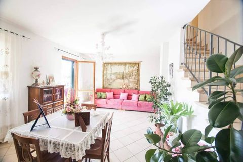 Villa i Massarosa, Lucca, Massarosa - € 280.000 | Ref: 2744 - foto 2
