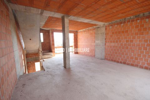 Rækkehus i Montebelluna, Treviso, Montebelluna - € 135.000 | Ref: H120-10 - foto 13
