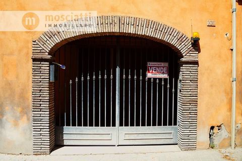 Villa i Matelica, Macerata, Matelica - € 160.000 | Ref: A12/12 - foto 2