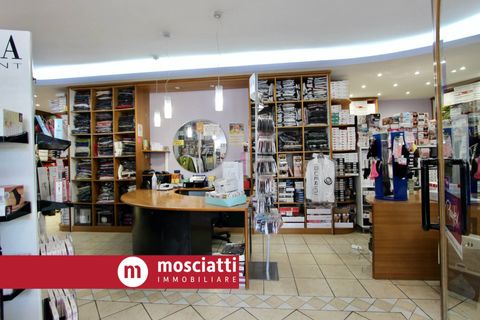 Erhvervsejendom i Matelica, Macerata, Matelica - € 68.000 | Ref: 4042-B - foto 2