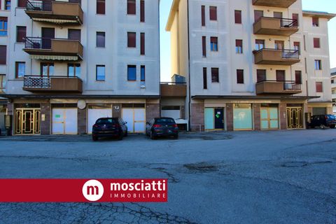 Erhvervsejendom i Matelica, Macerata, Matelica - € 180.000 | Ref: 4046 - foto 2