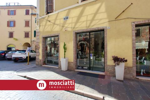 Erhvervsejendom i Matelica, Macerata, Matelica - € 60.000 | Ref: C1C/10 - foto 2
