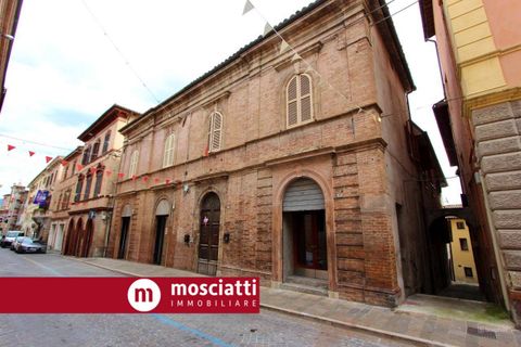 Erhvervsejendom i Matelica, Macerata, Matelica - € 220.000 | Ref: 4047 - foto 2