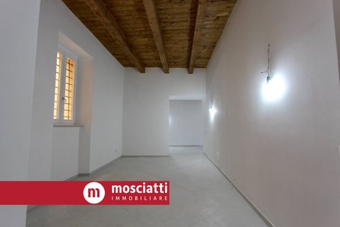 Erhvervsejendom i Matelica, Macerata, Matelica - € 220.000 | Ref: 4047 - foto 5
