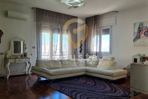 Villa i Brindisi, Brindisi, Brindisi - € 100.000 | Ref: 391845920417 - foto 2