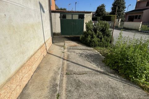 Villa i Suzzara, Mantua, Suzzara - € 145.000 | Ref: 2656 - foto 42