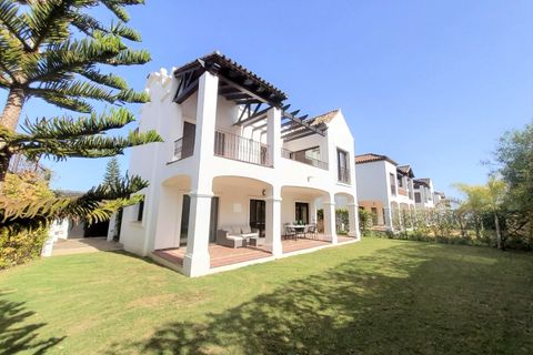 Villa a Estepona, Malaga, Estepona - € 977.500 | Ref: EXP07798/8930 - foto 17