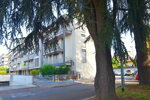 Parkeerruimte in Vimercate, Monza and Brianza, Vimercate - € 22.000 | Ref: 2253 - foto 6