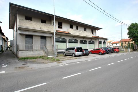 Erhvervsejendom i Vimercate, Monza and Brianza, Vimercate - € 1.900.000 | Ref: 2386 - foto 3