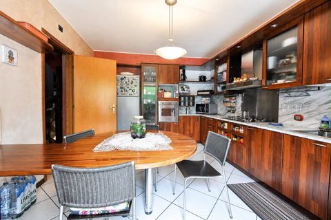 Villa Vimercate, Monza and Brianza, Vimercate - € 595.000 | Ref: 2409 - photo 14