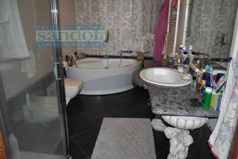 Villa a Caresanablot, Vercelli, Caresanablot - € 290.000 | Ref: 5320 - foto 9