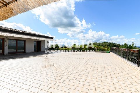 Villa i Collevecchio, Rieti, Collevecchio - € 949.000 | Ref: AAG via Roane - foto 32
