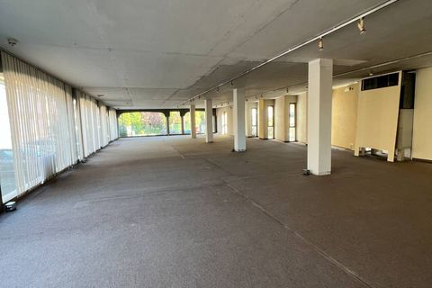 L'establiment comercial a Buscate, Milan, Buscate - € 4.500/mes | Ref: 21058 - foto 6