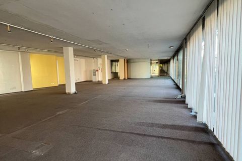 L'establiment comercial a Buscate, Milan, Buscate - € 4.500/mes | Ref: 21058 - foto 8