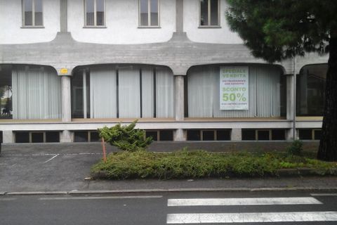 L'establiment comercial a Buscate, Milan, Buscate - € 4.500/mes | Ref: 21058 - foto 16