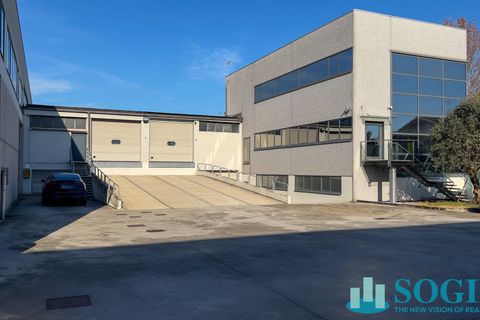 Erhvervsejendom i Varedo, Monza and Brianza, Varedo - € 2.900.000 | Ref: 26313 - foto 48
