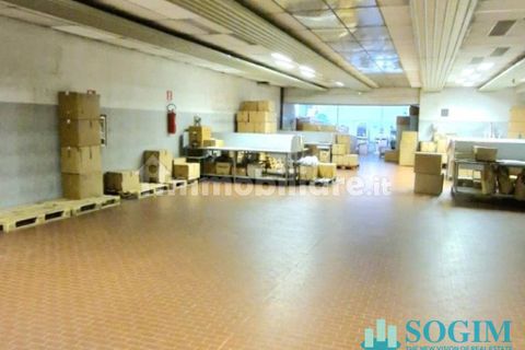 Erhvervsejendom i Opera, Milan, Opera - € 1.500.000 | Ref: 26472 - foto 12