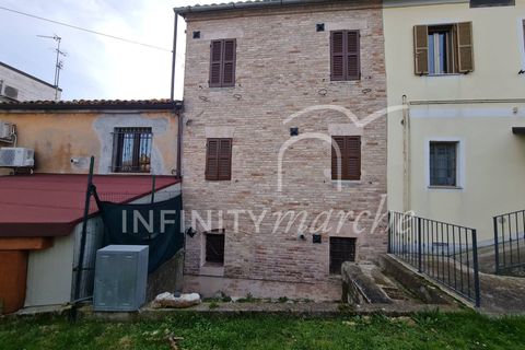 Villa i Falerone, Fermo, Falerone - € 85.000 | Ref: 160 - foto 20
