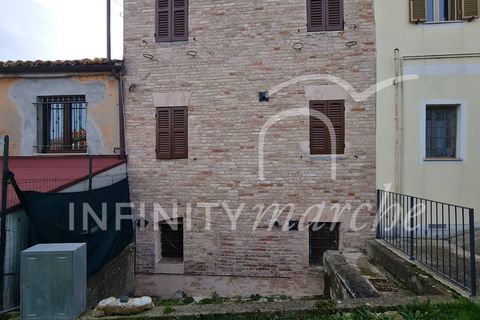 Villa i Falerone, Fermo, Falerone - € 85.000 | Ref: 160 - foto 23