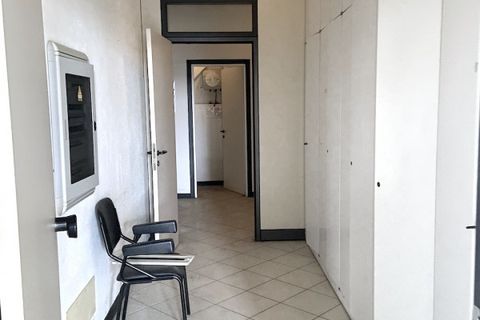Erhvervsejendom i Cesena, Forli-Cesena, Cesena - € 170.000 | Ref: R489 - foto 11