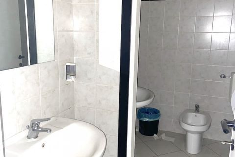 Erhvervsejendom i Cesena, Forli-Cesena, Cesena - € 170.000 | Ref: R489 - foto 13