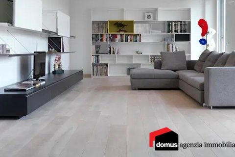 Lejlighed i Thiene, Vicenza, Thiene - € 365.000 | Ref: A033 - foto 1