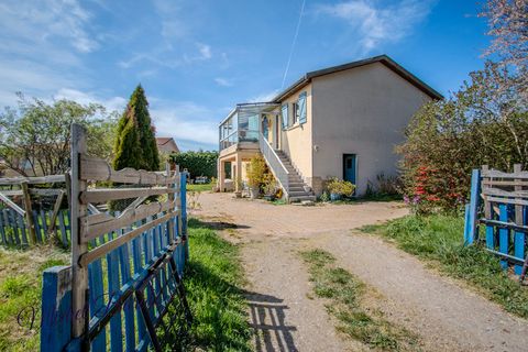 Villa a Aveize, Rhone, Aveize - € 235.000 | Ref: 340930787690 - foto 17
