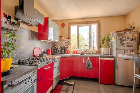 Villa a Aveize, Rhone, Aveize - € 235.000 | Ref: 340930787690 - foto 18