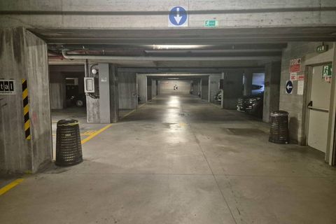 Parkeringsplads i Varese, Varese, Varese - € 10.000 | Ref: 528-LN - foto 12
