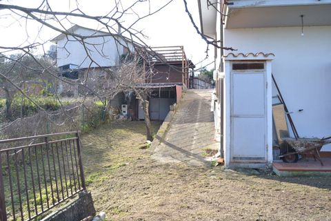 Villa a Configni, Rieti, Configni - € 99.000 | Ref: 28 - foto 2