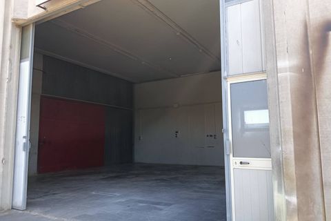 L'establiment comercial a Terni, Terni, Terni - € 550/mes | Ref: 48 - foto 4