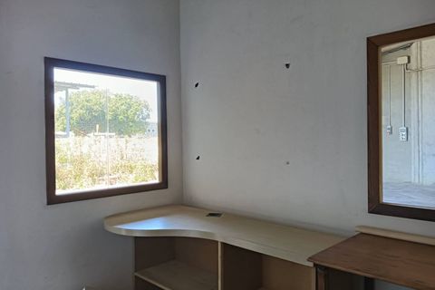 L'establiment comercial a Terni, Terni, Terni - € 550/mes | Ref: 48 - foto 6