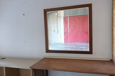 L'establiment comercial a Terni, Terni, Terni - € 550/mes | Ref: 48 - foto 7