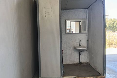 L'establiment comercial a Terni, Terni, Terni - € 550/mes | Ref: 48 - foto 14