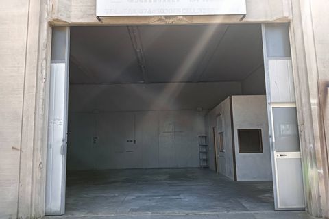 L'establiment comercial a Terni, Terni, Terni - € 550/mes | Ref: 48 - foto 27