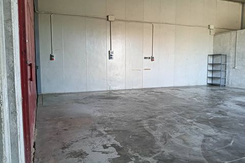 L'establiment comercial a Terni, Terni, Terni - € 550/mes | Ref: 48 - foto 31