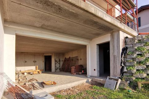 Villa a Gavirate, Varese, Gavirate - € 375.000 | Ref: VA/2811 - foto 14
