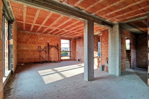 Villa a Gavirate, Varese, Gavirate - € 375.000 | Ref: VA/2811 - foto 15
