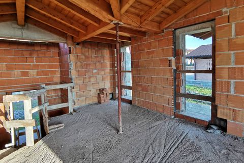 Villa a Gavirate, Varese, Gavirate - € 375.000 | Ref: VA/2811 - foto 16