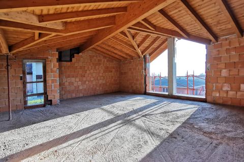 Villa a Gavirate, Varese, Gavirate - € 375.000 | Ref: VA/2811 - foto 19