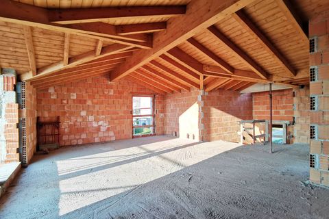 Villa a Gavirate, Varese, Gavirate - € 375.000 | Ref: VA/2811 - foto 25