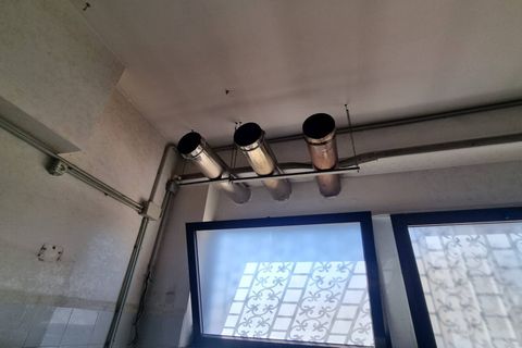 L'establiment comercial a Ardea, Rome, Ardea - € 1.200/mes | Ref: 1001-92 - foto 7