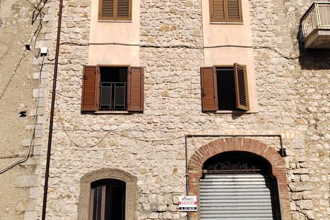 Erhvervsejendom i Vallecorsa, Frosinone, Vallecorsa - € 78.000 | Ref: 428 - foto 1