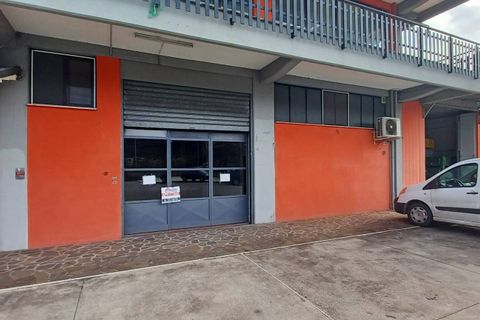 Commercial property in Ceccano, Frosinone, Ceccano - € 1,600/month | Ref: 2021 - photo 8