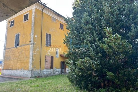 Stadthaus in Massa, Massa and Carrara, Massa - € 700.000 | Ref: 3383 - Foto 2