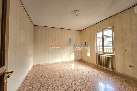 Byhus i Massa, Massa and Carrara, Massa - € 335.000 | Ref: 3386 - foto 13
