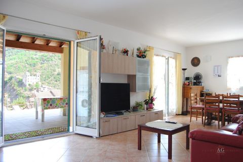 Villa i Dolceacqua, Imperia, Dolceacqua - € 900.000 | Ref: v10257 - foto 2