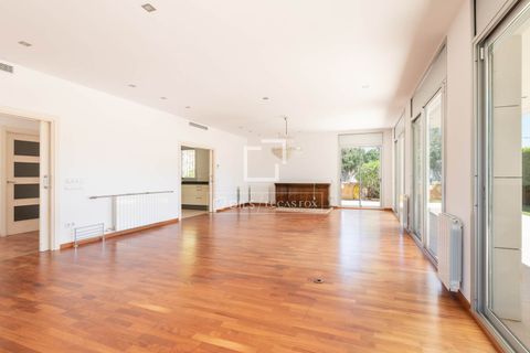 Villa a Castelldefels, Barcelona, Castelldefels - € 1.795.000 | Ref: GAV59063 - foto 10